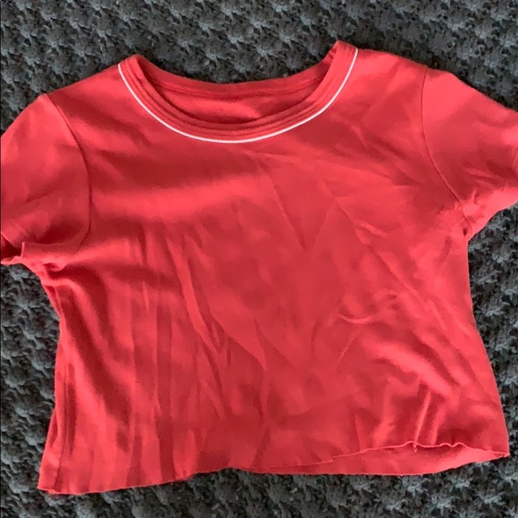Brandy Melville Tops - Brandy Melville red cropped tee-shirt